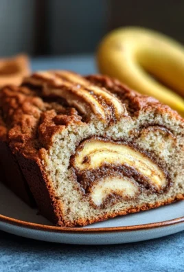 Homemade Cinnamon Swirl Banana Bread: Moist, Fluffy & Infused with Cinnamon