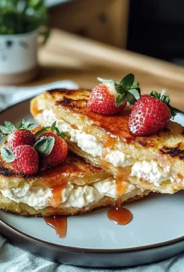 FRIED STRAWBERRY CHEESECAKE SANDWICHES