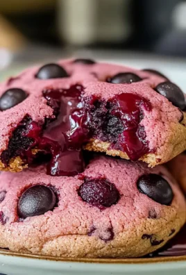 MARASCHINO CHERRY CHOCOLATE CHIP COOKIES: A TEMPTING TREAT