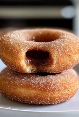 Keto Cinnamon Sugar Donut