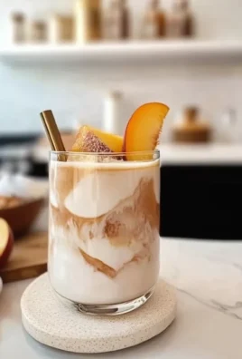Refreshing Peach Cobbler Chai Latte For Summer Sips